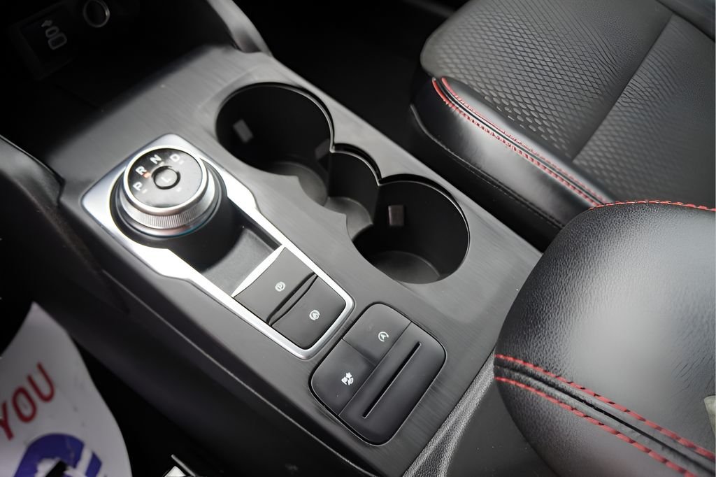 Used 2025 Gray Metallic Ford ST-Line image 28