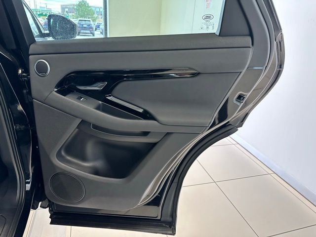 2026 Land Rover Range Rover Evoque S - Photo 18
