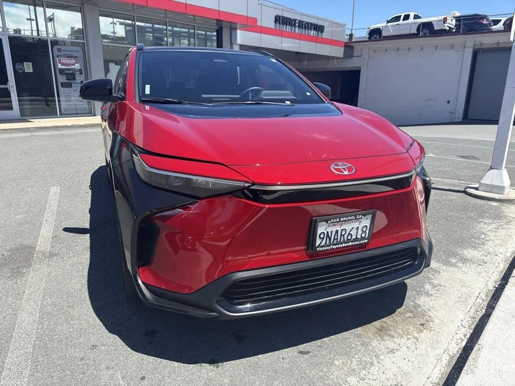 Used 2024 Red Toyota XLE image 11