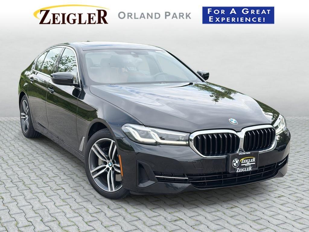 2022 BMW 5 Series 530i xDrive Sedan's photo