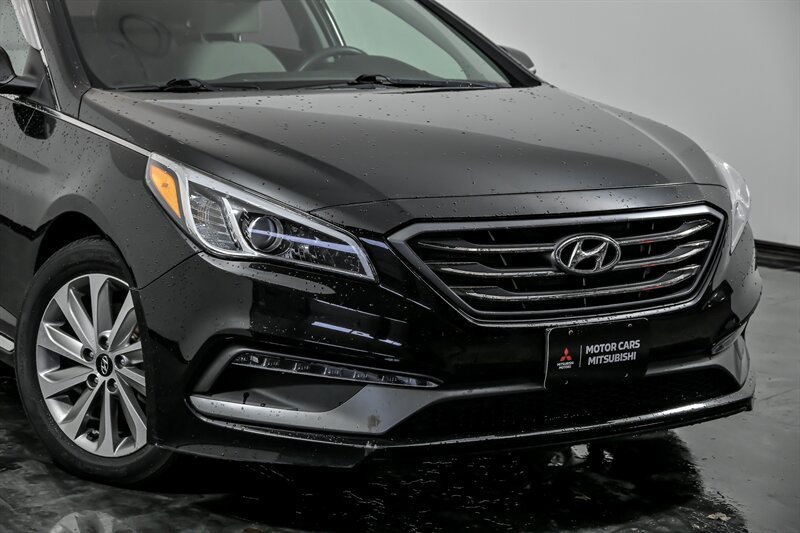 Used 2017 Hyundai Sonata Sport with VIN 5NPE34AF2HH506662 for sale in Aurora, IL