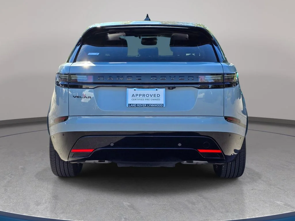 Certified Used 2025 Gray Land Rover Dynamic SE image 6
