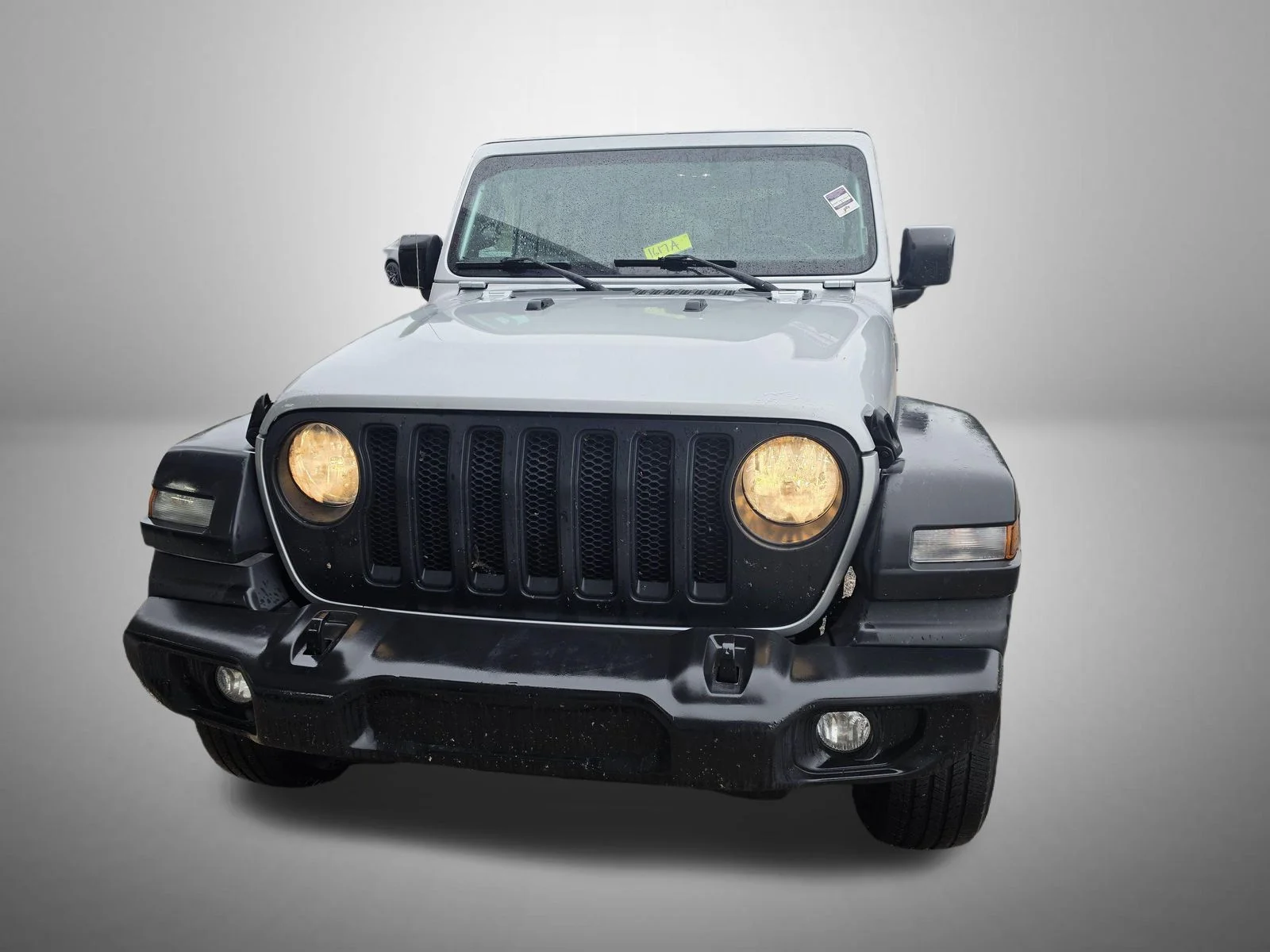 Used 2023 Silver Jeep Sport S image 2