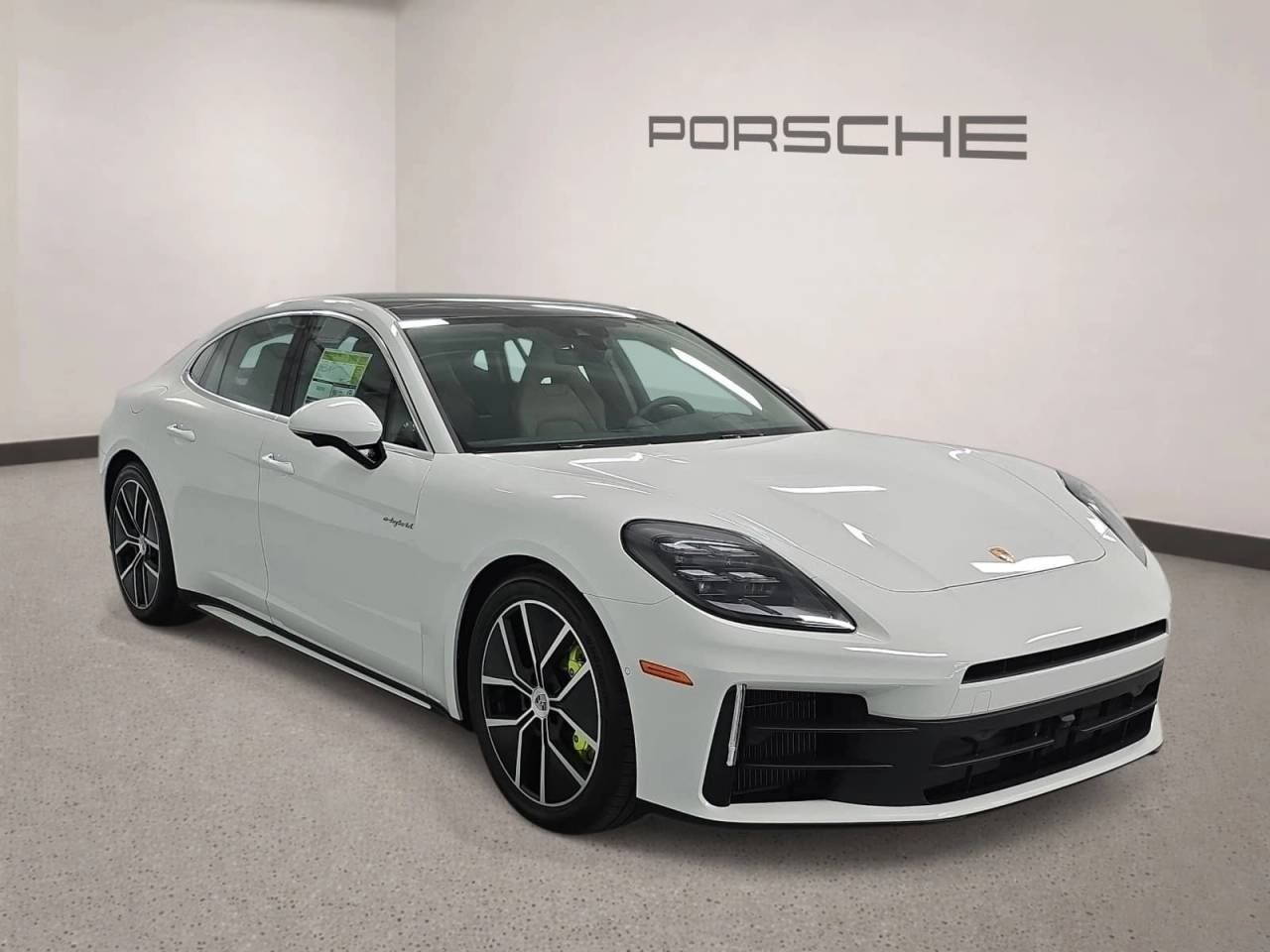 2026 Porsche Panamera 4 E-Hybrid - Photo 8