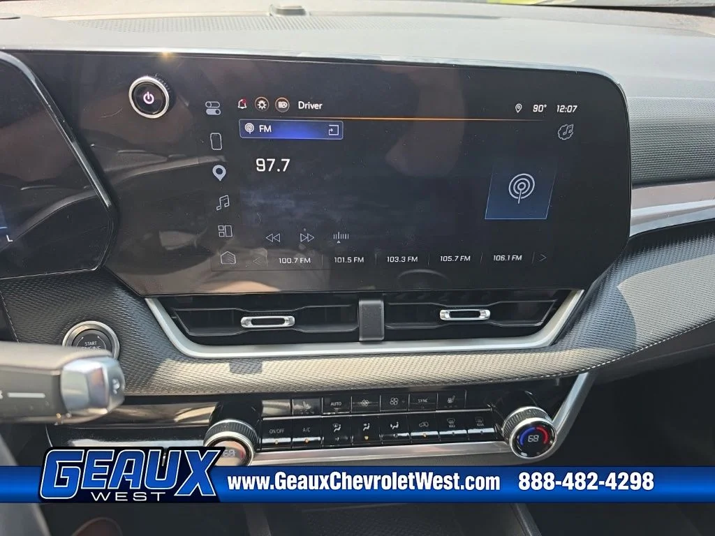 Used 2026 White Chevrolet LT image 21
