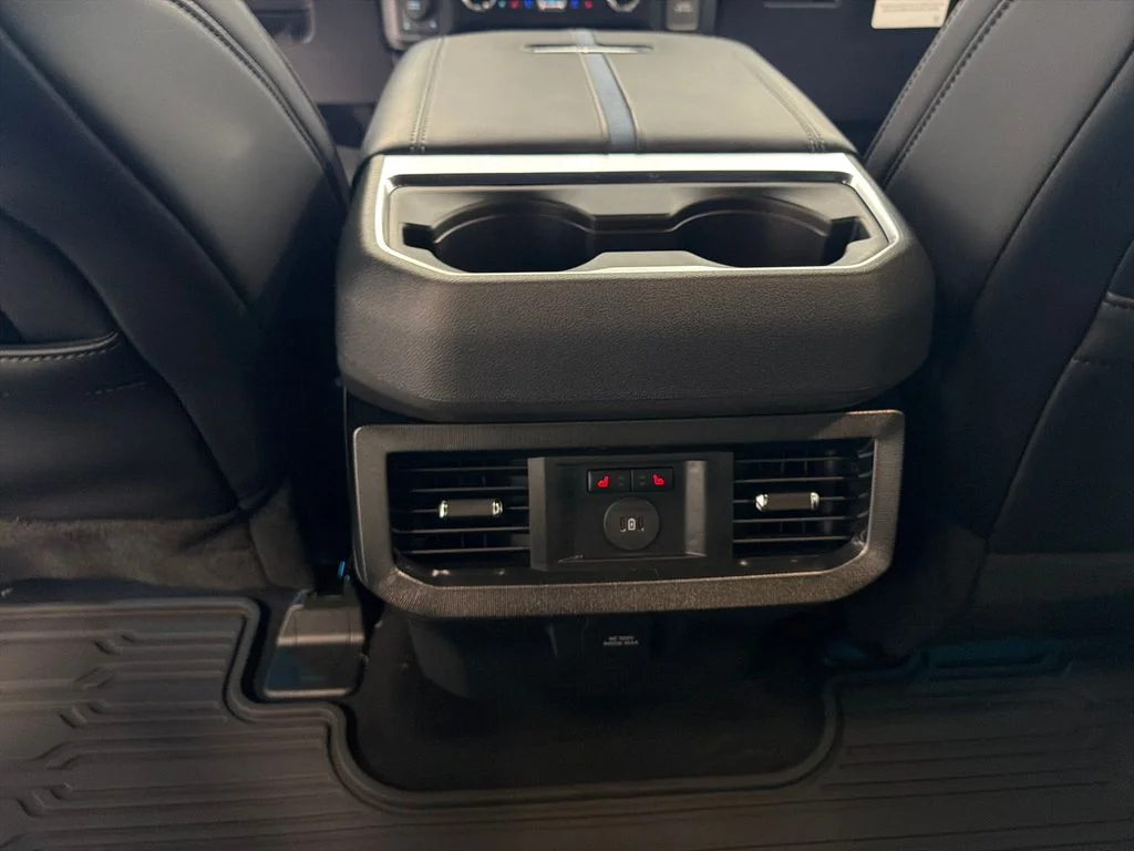 New 2026 Glacier Gray Metallic Tri-Coat Ford F-250® Platinum® image 16