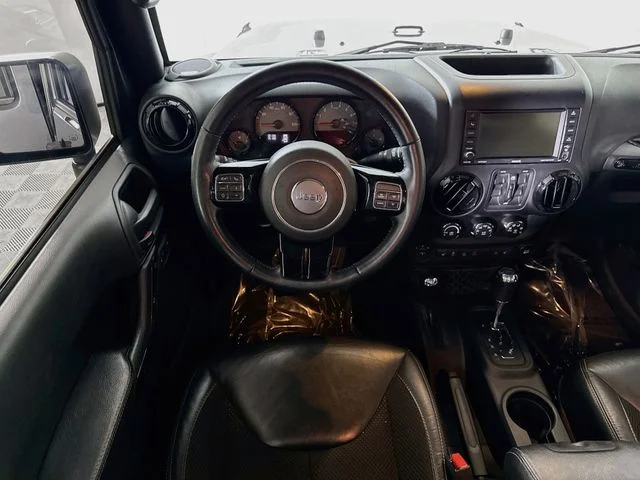 Used 2017 Gray Jeep Unlimited Sahara image 22