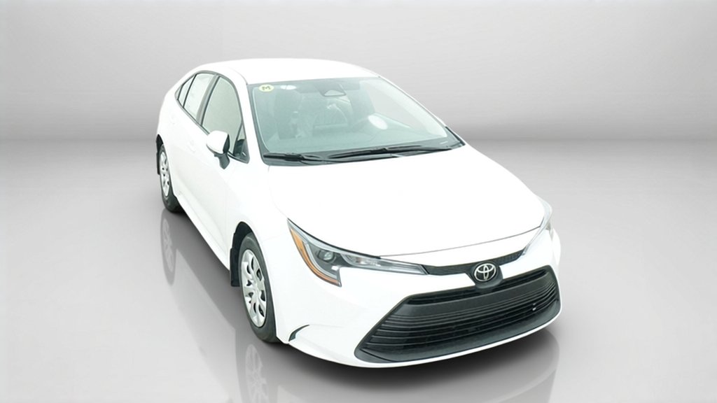 New 2027 Ice Cap Toyota LE image 4
