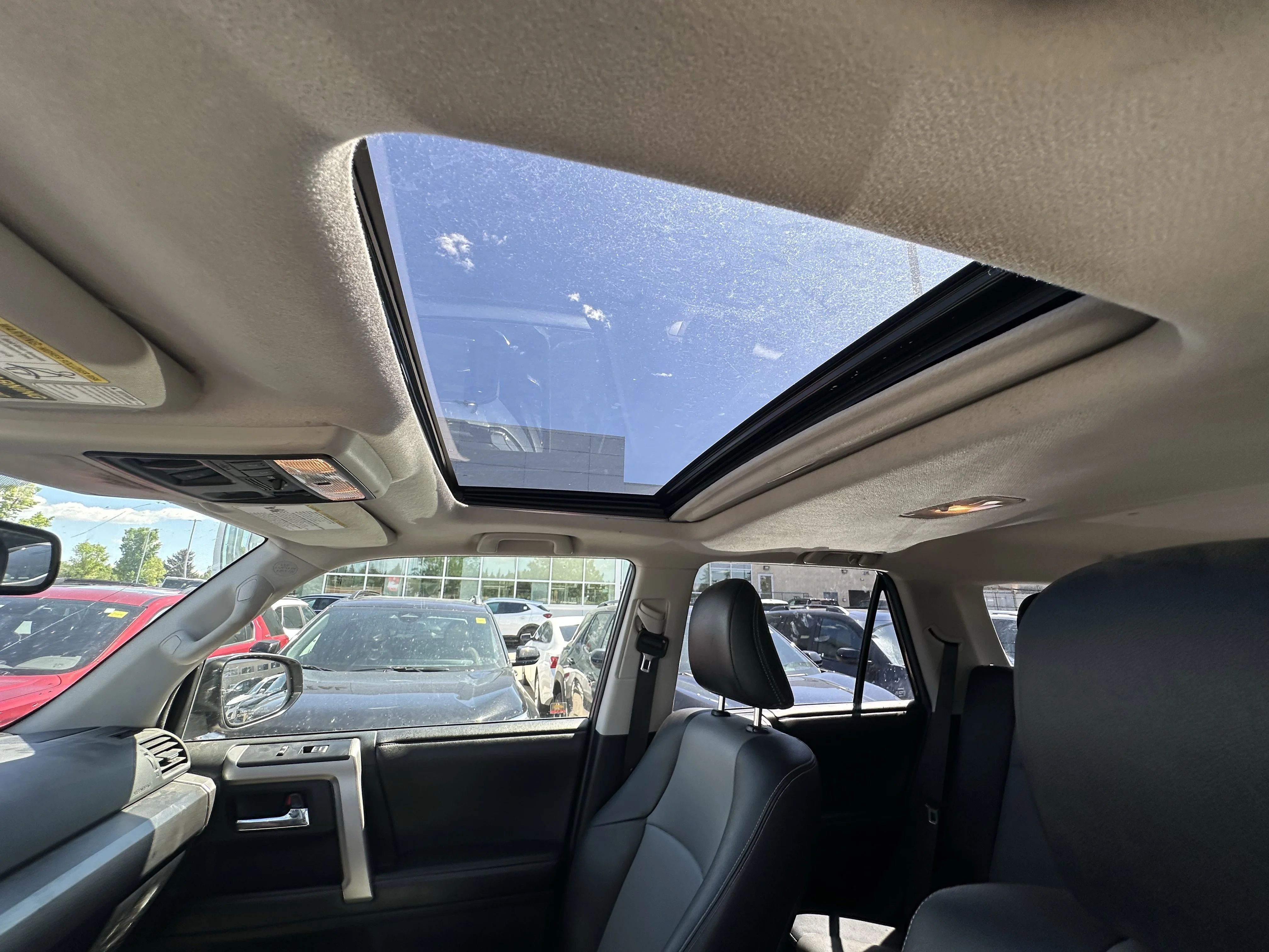 Used 2015 Gray Toyota SR5 image 17