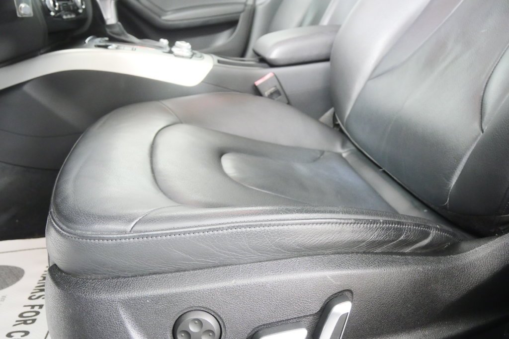 Used 2015 Silver Metallic Audi 2.0T Premium image 10