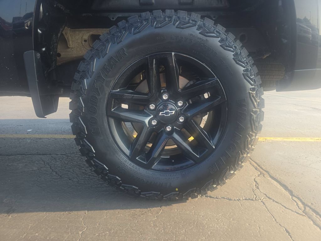 Used 2022 Black Chevrolet Custom Trail Boss image 34