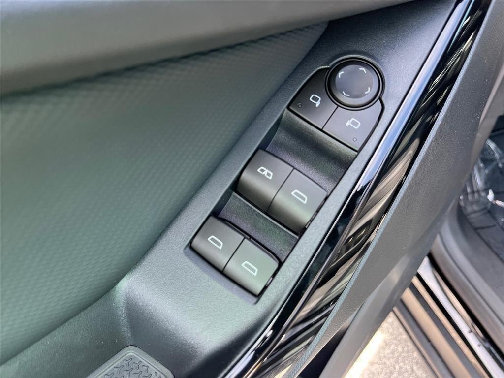 New 2026 Mosaic Black Metallic Chevrolet LT image 26