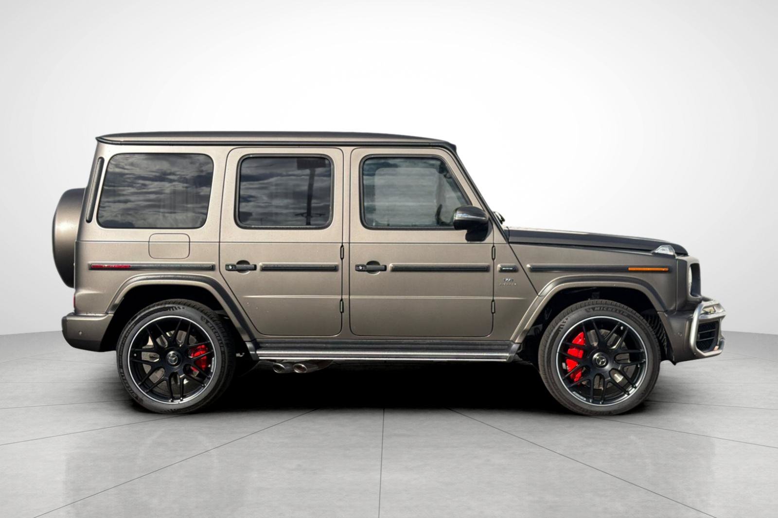 Used 2021 Gray Mercedes-Benz G 63 AMG® image 33