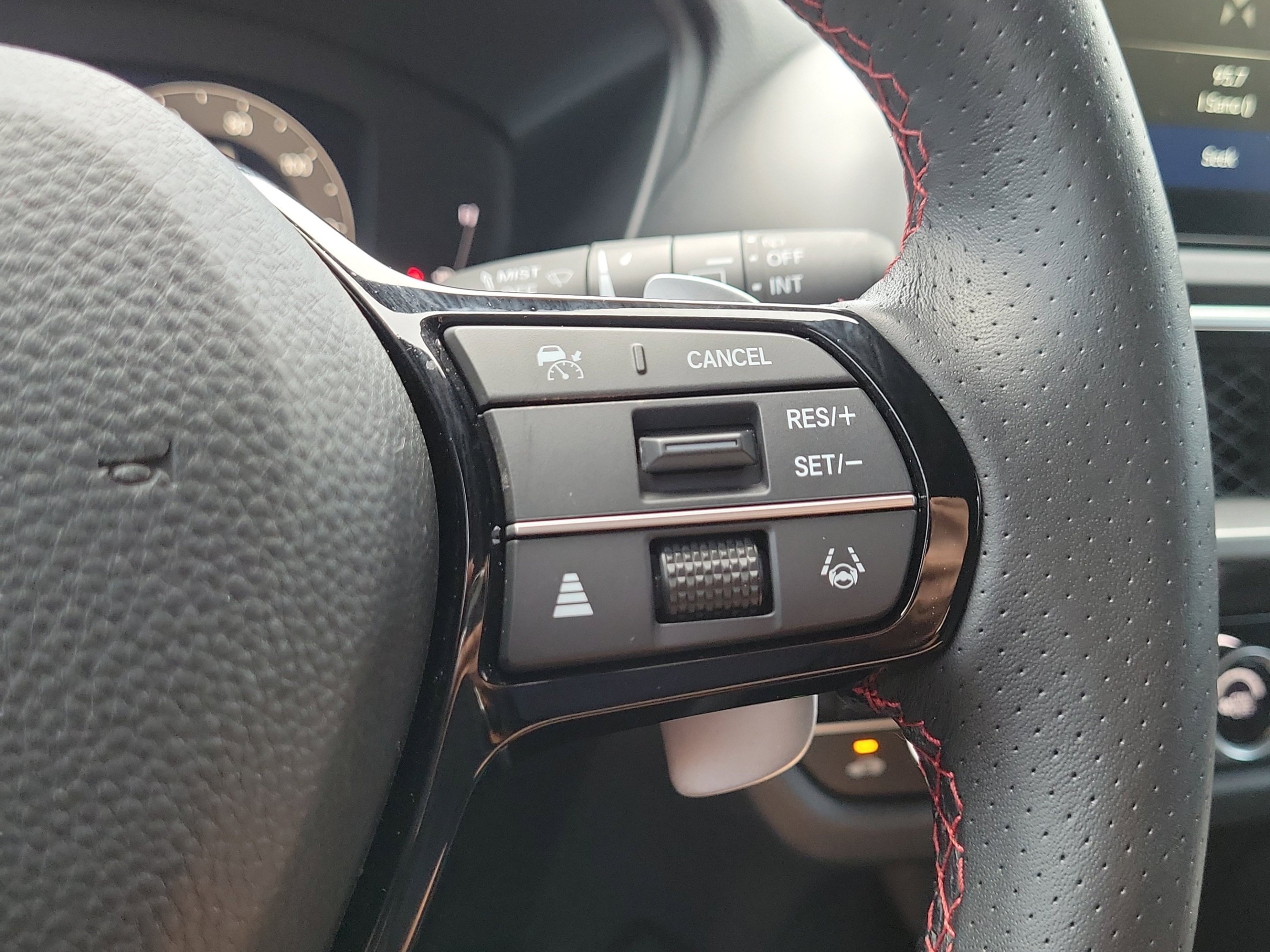 Used 2025 Milano Red Acura FWD A-SPEC image 63