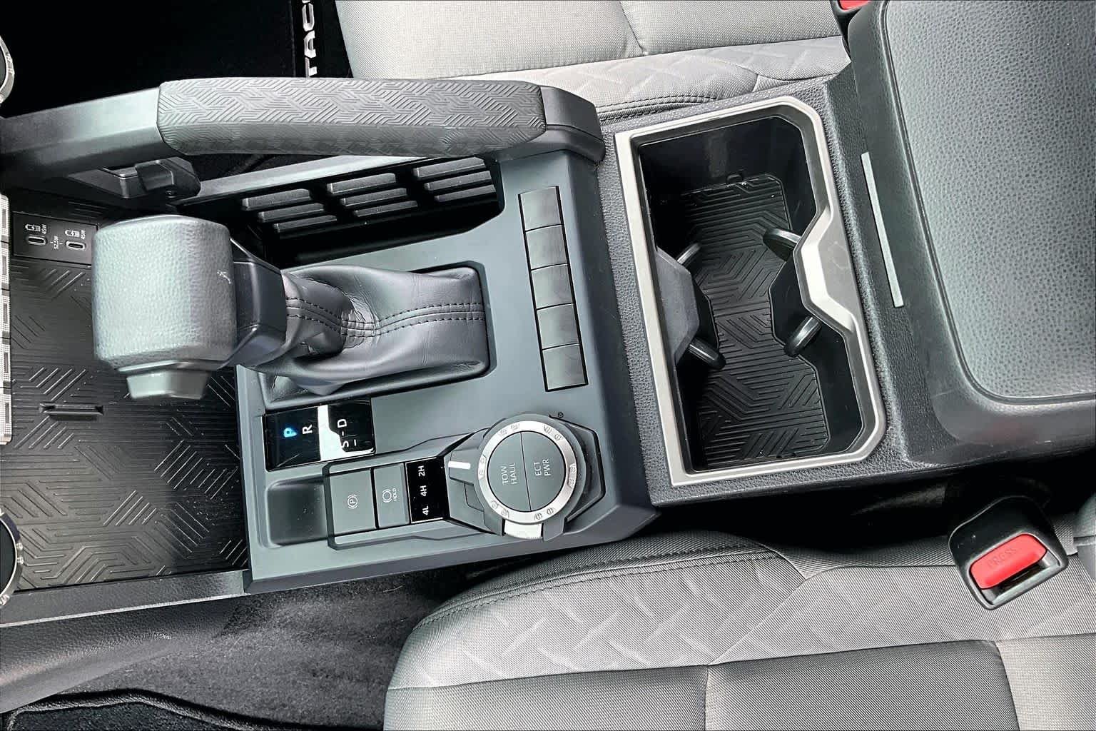Certified Used 2025 Ice Cap Toyota SR5 image 15