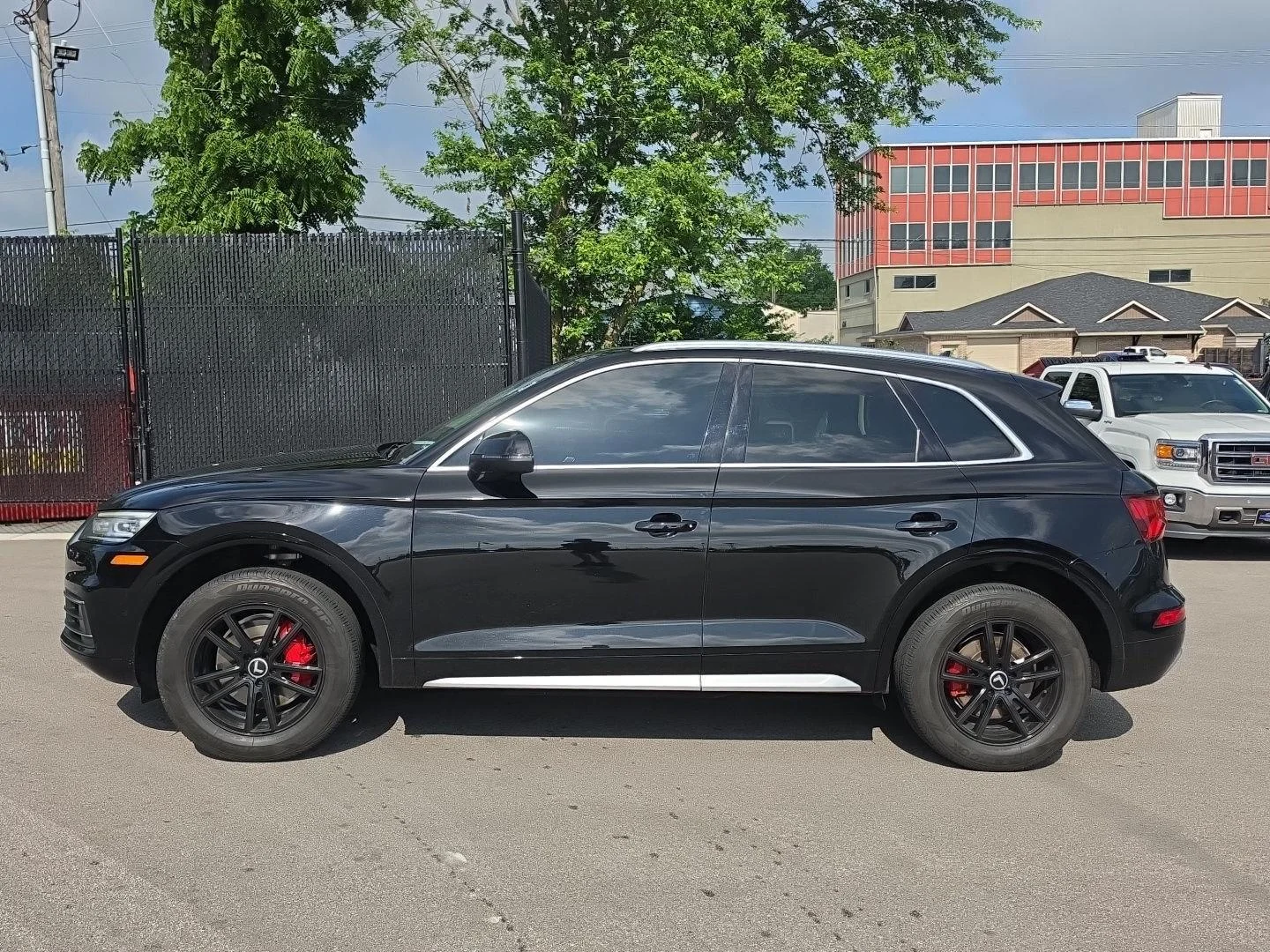 Used 2020 Brilliant Black Audi Premium image 6