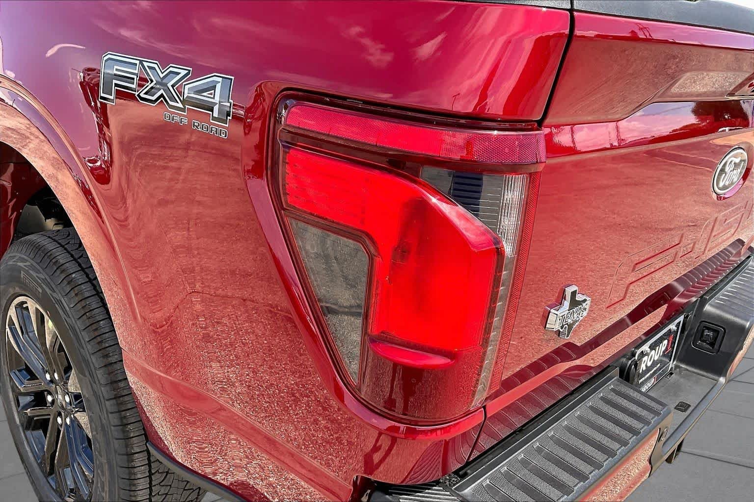 New 2026 Ruby Red Metallic Tinted Clearcoat Ford XLT image 14