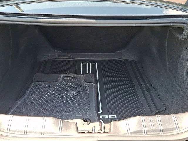 Used 2019 Gray Chevrolet ZL1 image 28