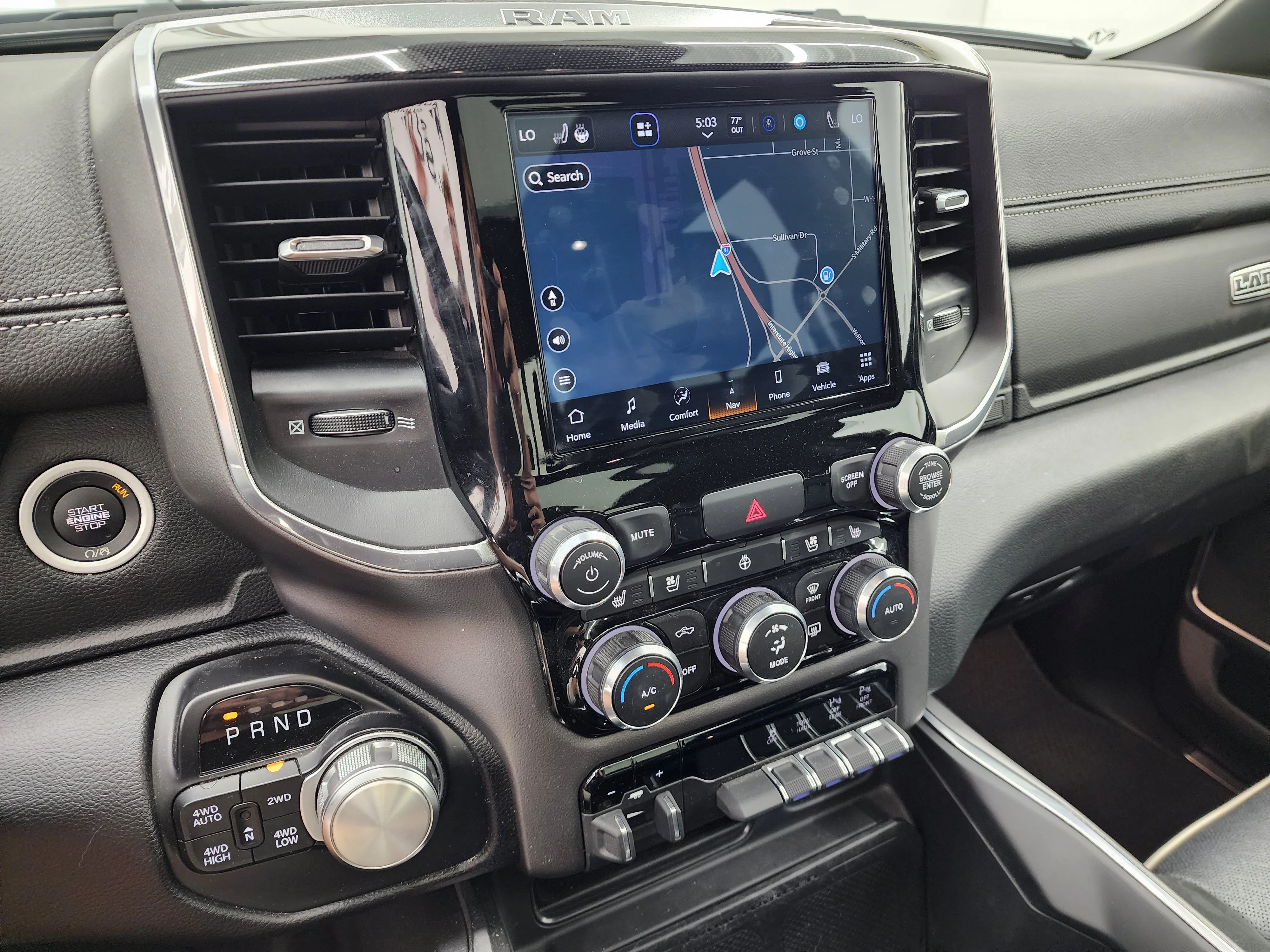 Used 2022 Granite Crystal Metallic Clearcoat Ram Laramie image 11