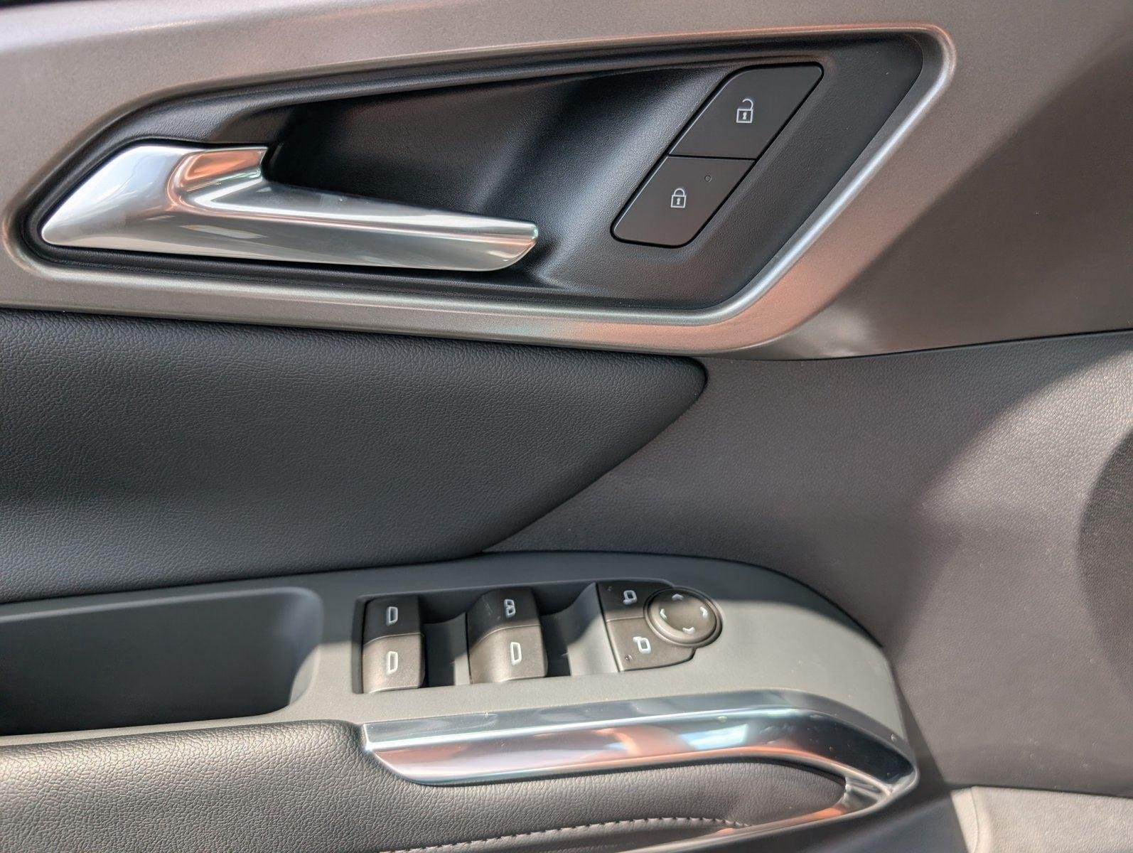 2026 Chevrolet Traverse LT - Photo 12