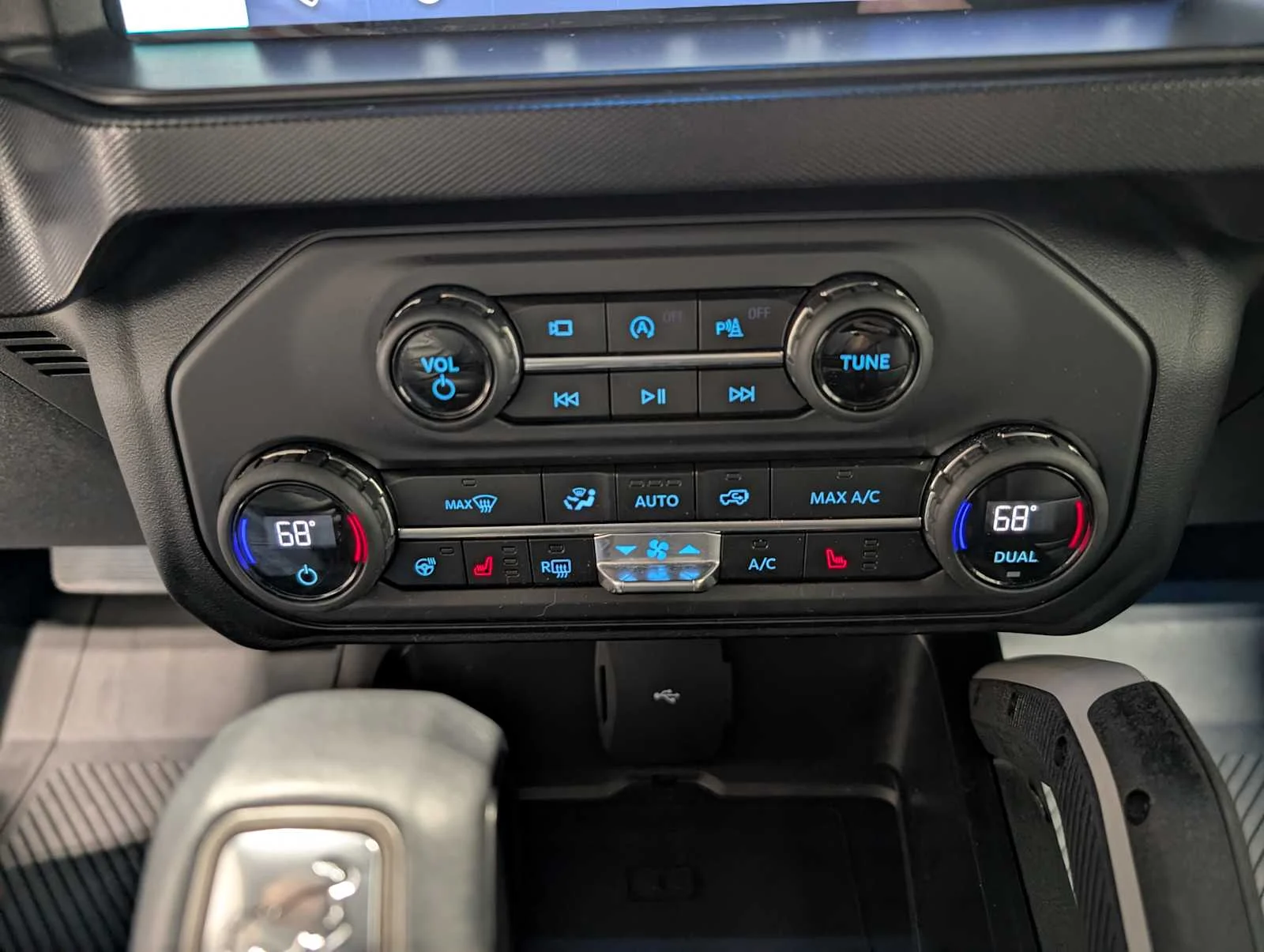 2021 Ford Bronco 4-Door First Edition - Photo 33