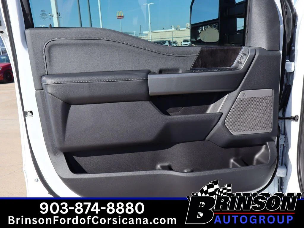 New 2026 Oxford White Ford LARIAT image 11