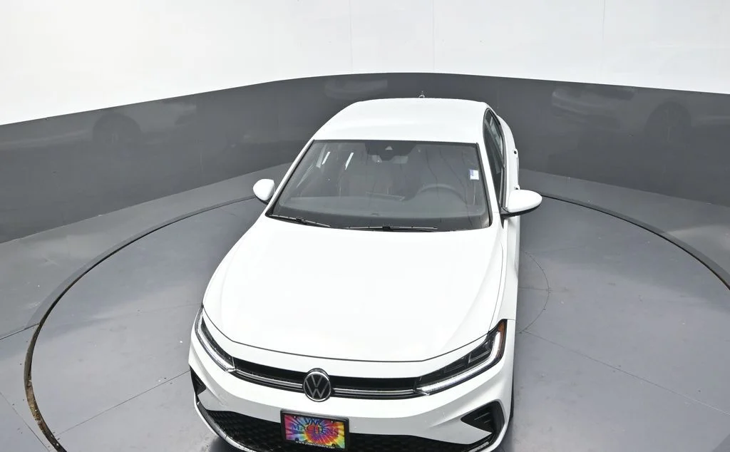 Used 2026 White Volkswagen 1.5T Sport image 15