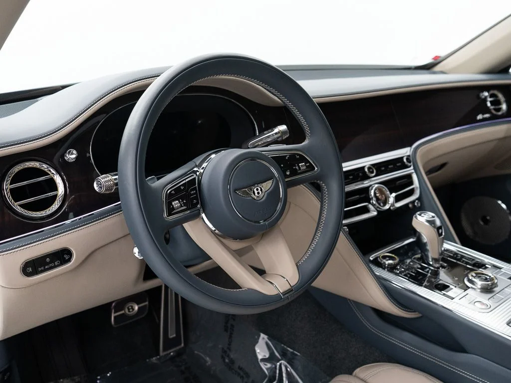 Certified Used 2026 Thunder Bentley Azure image 14