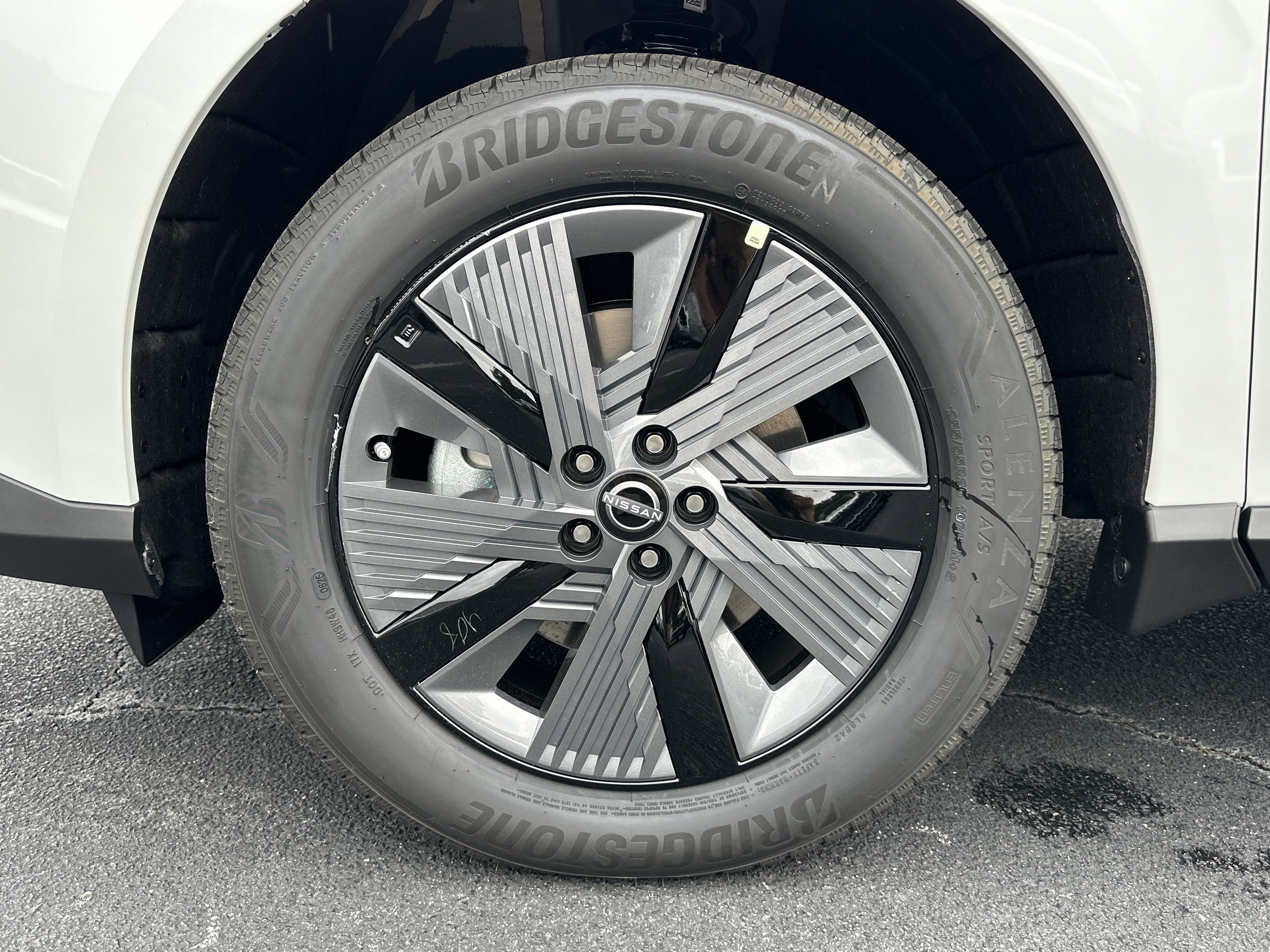 2025 Nissan Murano SL - Photo 13