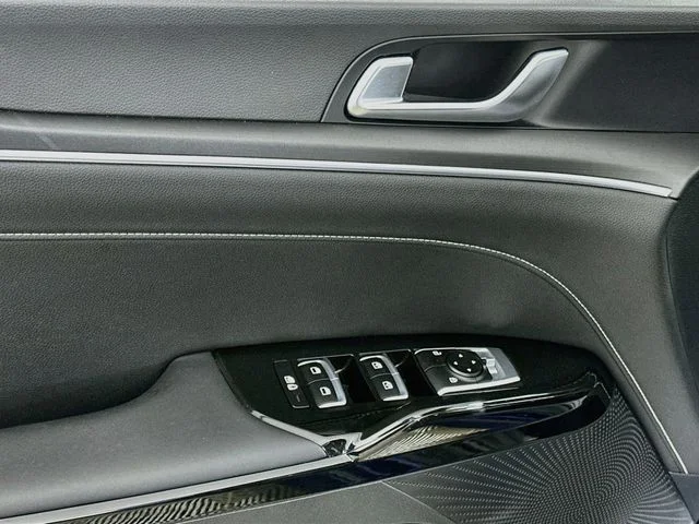 Certified Used 2025 Blue Kia GT-Line image 10