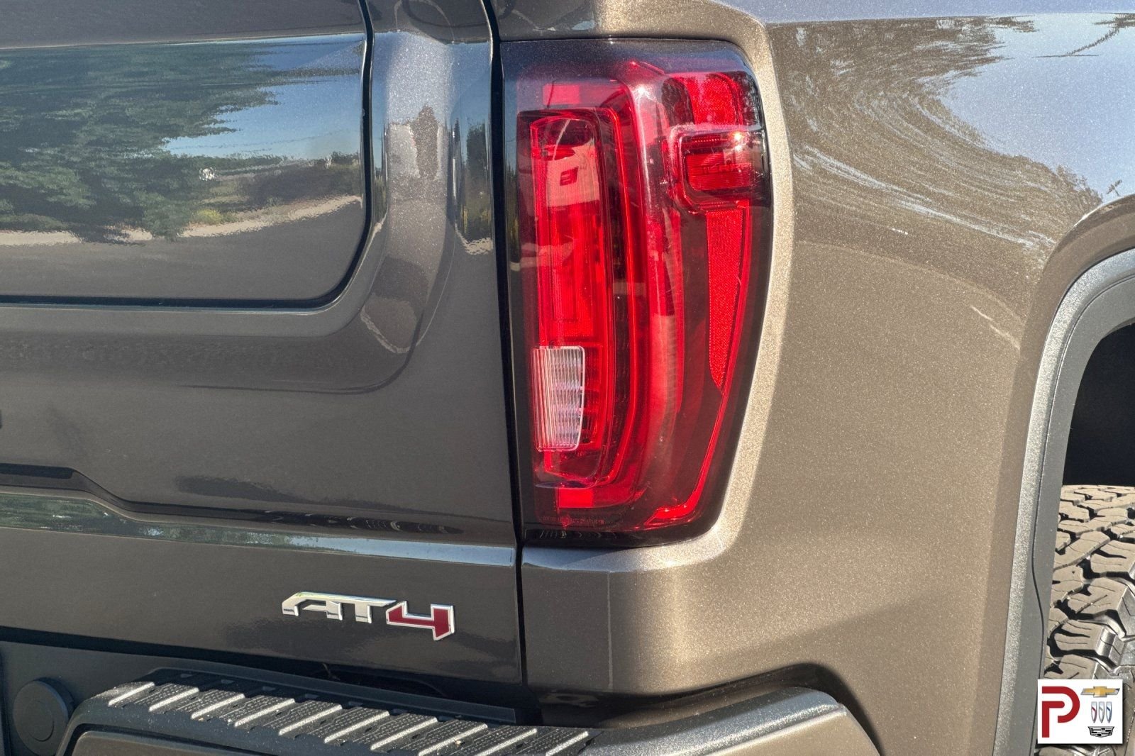 Used 2019 Gray GMC AT4 image 33