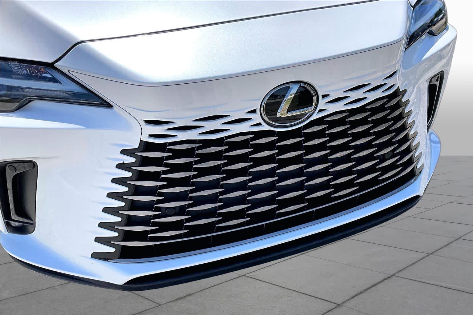 Used 2023 Eminent White Pearl Lexus  image 49