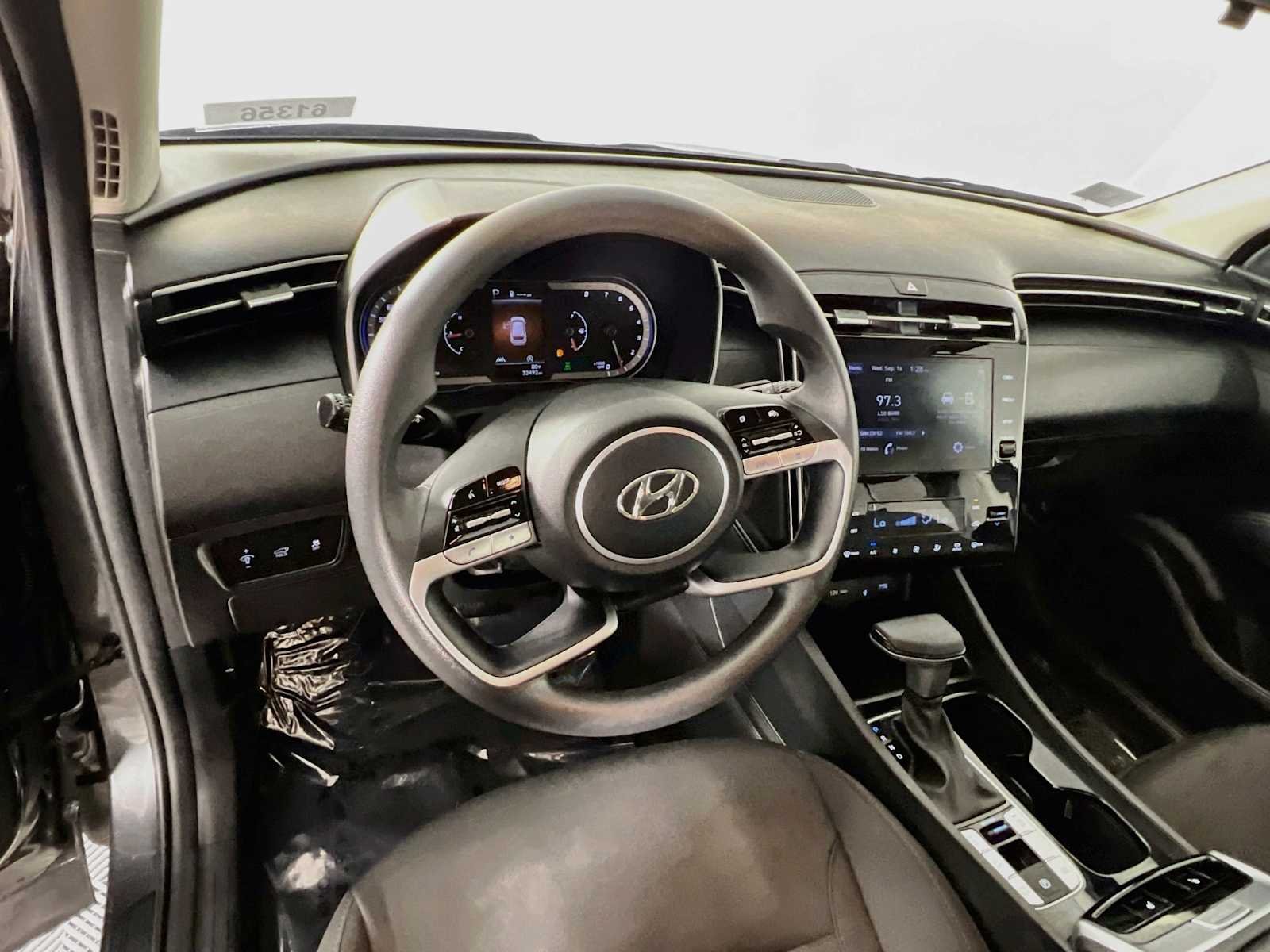 Used 2024 Dark Gray Metallic Hyundai SEL image 11
