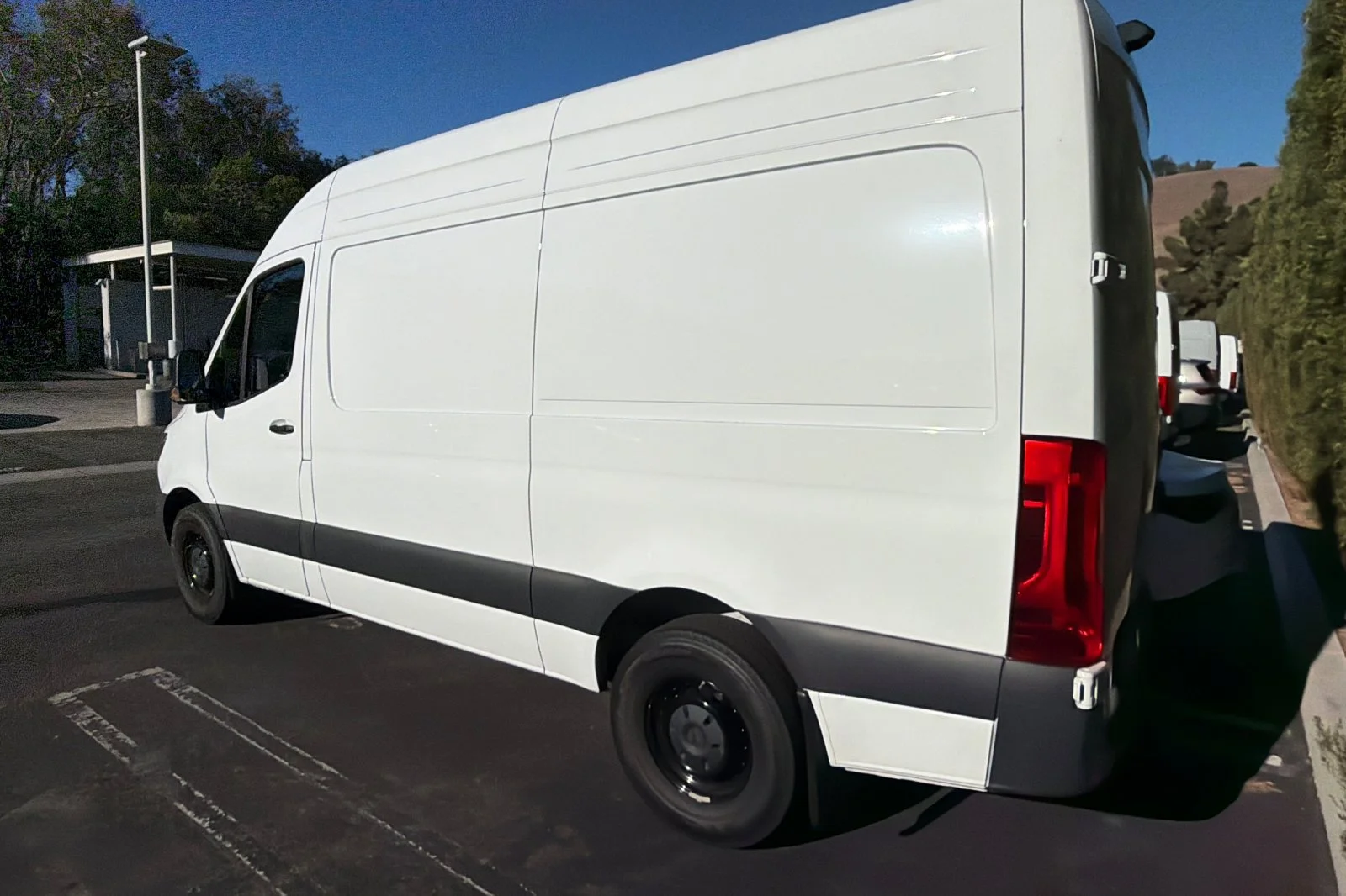 Used 2025 White Mercedes-Benz Cargo 144 WB image 13
