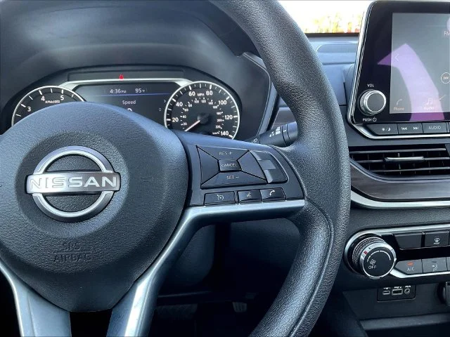 Used 2025 Gray Nissan 2.5 SV image 14
