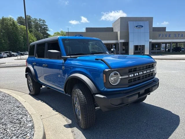 New 2026 Velocity Blue Metallic Ford Big Bend® image 2
