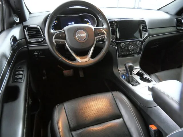 Certified Used 2021 White Jeep 80th Anniversary Edition image 4