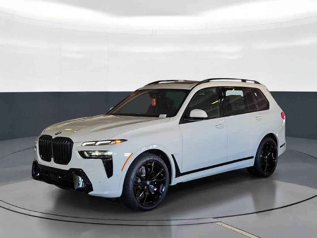 2027 BMW X7