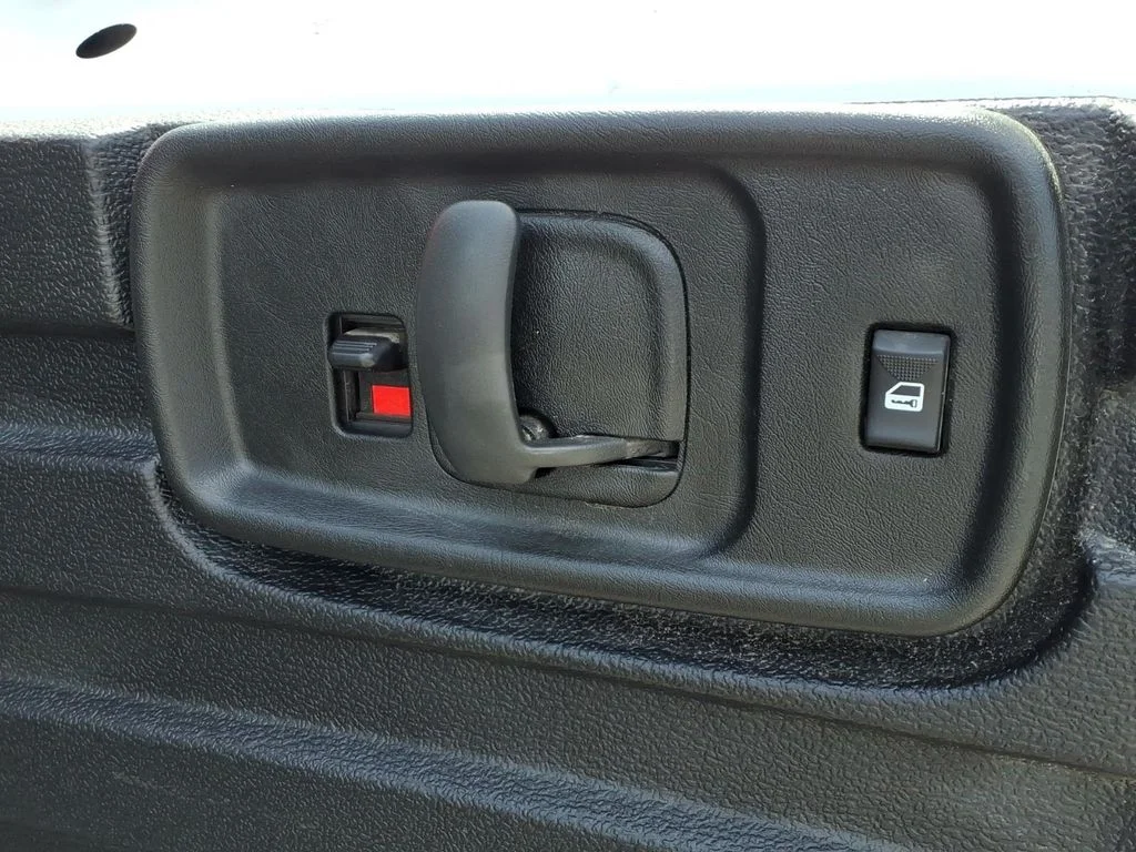 Used 2025 White Chevrolet Work Van image 26