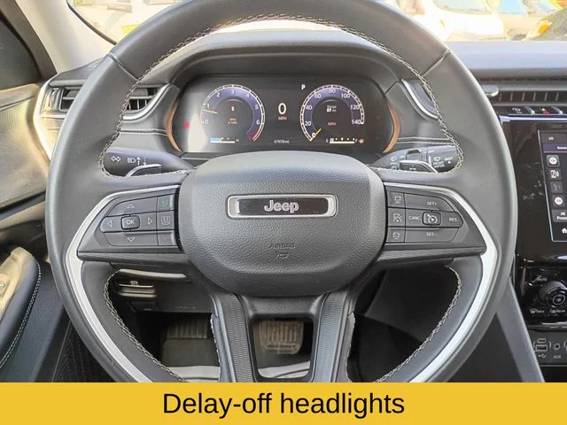 Used 2023 White Jeep Laredo image 13