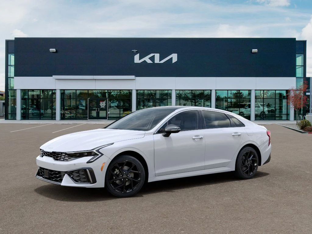 New 2026 White Kia GT-Line image 3