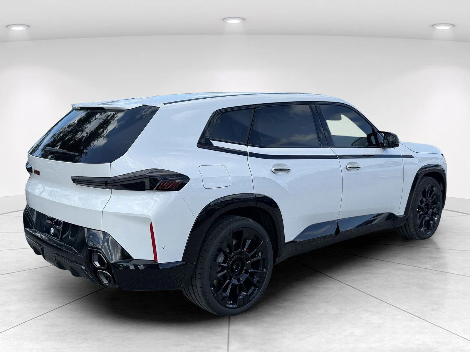 New 2026 Mineral White Metallic BMW Label image 4
