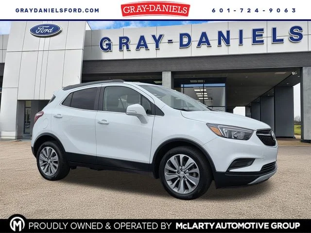 2018 Buick Encore Preferred's photo