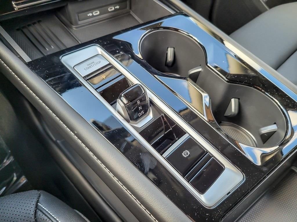 2026 Volkswagen Atlas SE w/Tech - Photo 18