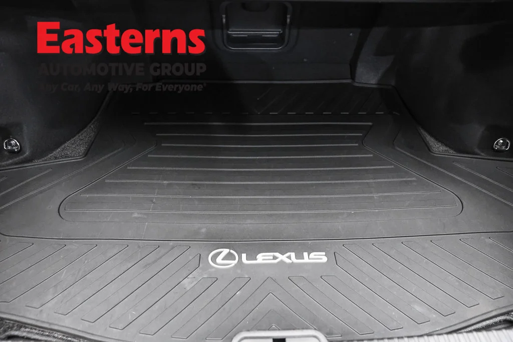 Used 2020 Black Lexus 350 Luxury image 9