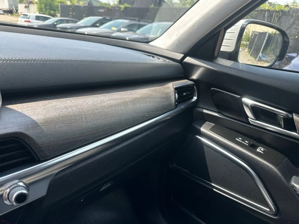 Used 2022 Gray Kia SX image 21