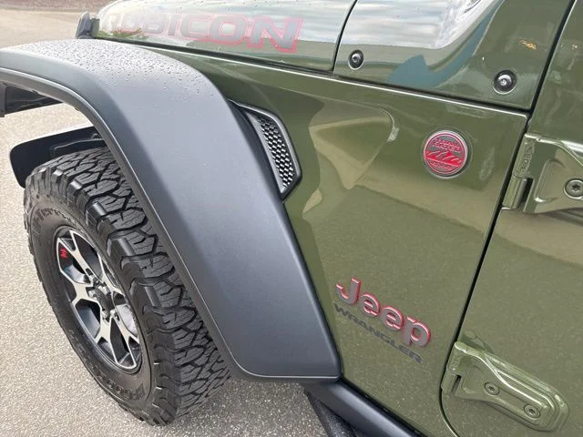 Used 2021 Green Jeep Rubicon image 14