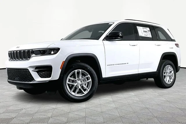2026 Jeep Grand Cherokee Laredo X