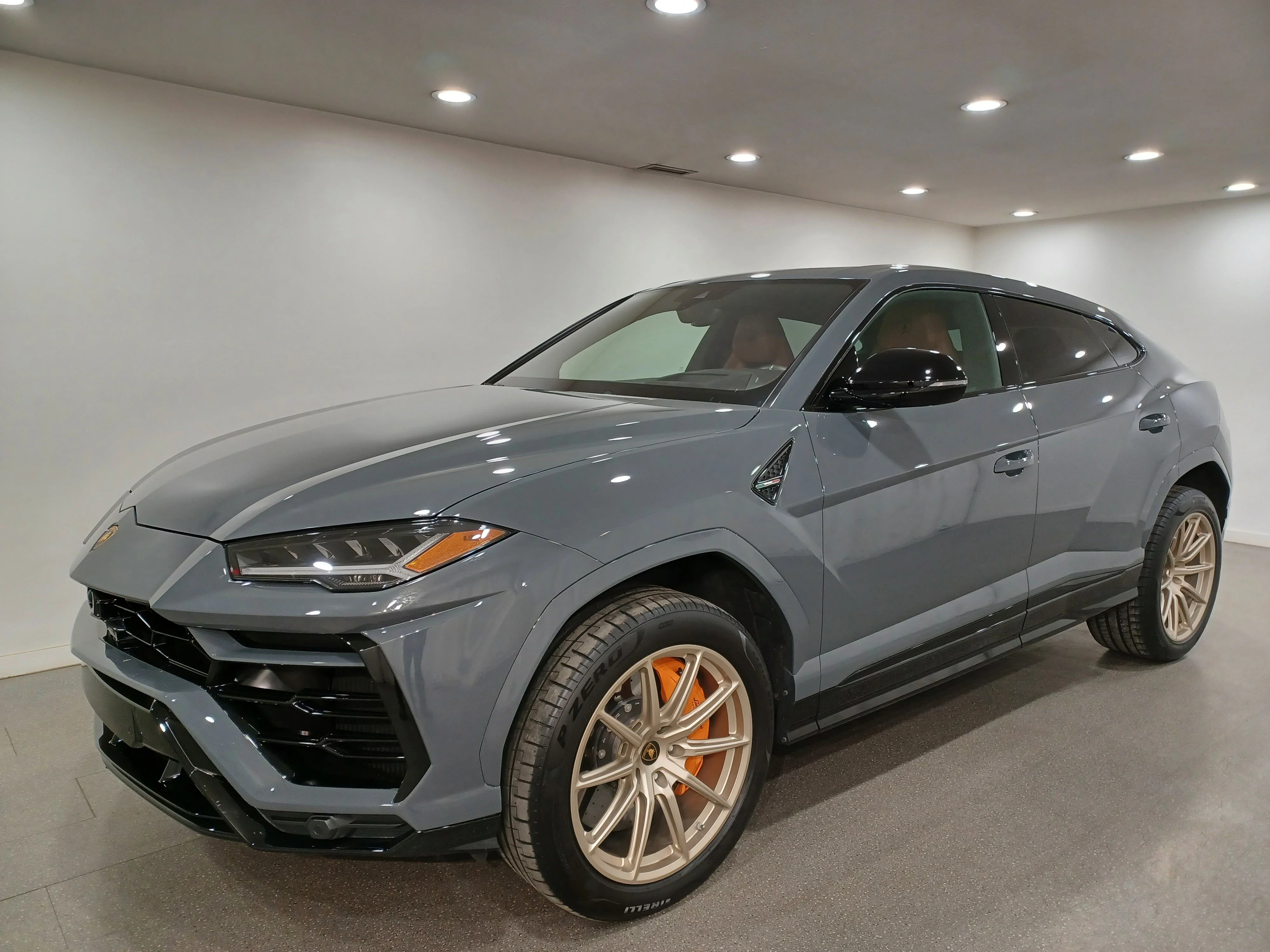 Used 2022 Grigio Telesto Lamborghini *NO LUX TAX!!! | Grigio Telesto | Marrone Eklipsis | Nav | Heads Up Display | Pano Roof image 2
