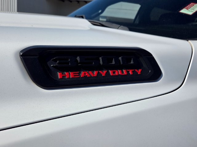 Used 2022 White Ram Limited image 20
